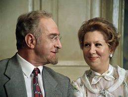 Igor Dmitriev and Inna Ulyanova in Pokrov Gates (1983)