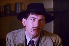 Glenn Cunningham in All Creatures Great and Small (1978)