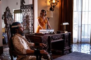 Michael Irby and Krizia Bajos in Barry: starting now (2022)