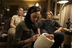 Pooneh Hajimohammadi, Elisabet Johannesdottir, and Felipe Castro in A Fleeting Encounter (2022)