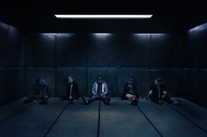 Brittany Allen, Paul Braunstein, Laura Vandervoort, Matt Passmore, and Mandela Van Peebles in Jigsaw (2017)