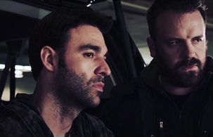 Still of Jon Welch and Simon Phillips in No Easy Days (2018)