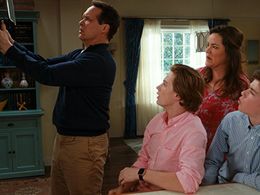 Diedrich Bader, Katy Mixon, Daniel DiMaggio, and Logan Pepper in American Housewife (2016)