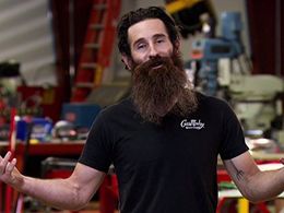 Aaron Kaufmann in Fast N' Loud (2012)