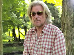 Daryl Hall in Daryl's Restoration Over-Hall (2014)