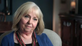 Elizabeth Kendall in Ted Bundy: Falling for a Killer (2020)