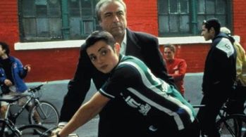 Charlotte Laurier in 2 Seconds (1998)