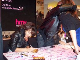 Red Madrell at HMV signing