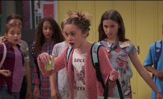 Still of Jenna Davis and Sky Katz in Raven's Home (2018)