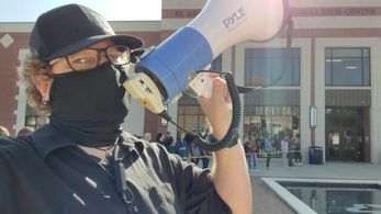 On set during during Covid (Aug 2020)