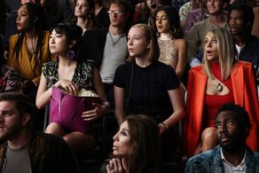 Kaitlin Olson, Hannah Einbinder, and Poppy Liu in Hacks (2021)