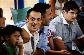 Raoul Bova, Elio Germano, Stefania Montorsi, Alina Berzunteanu, Marius Ignat, and Damiano De Laurentis in La nostra vita