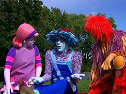 Lisa Lennox, Chad McNamara, and Jonny Wexler in The Doodlebops (2004)