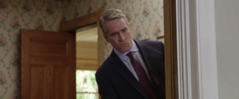 Mike McGowan in DEADBEAT