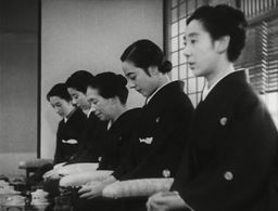 Ayako Katsuragi, Kuniko Miyake, Mieko Takamine, Yoshiko Tsubouchi, and Mitsuko Yoshikawa in The Brothers and Sisters of 