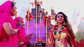 Ritu Shivpuri in Iss Pyaar Ko Kya Naam Doon 3 (2017)