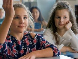 Hayley LeBlanc and Piper Rockelle in Mani (2017)