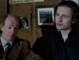 Karl Geary and Tom Hickey in Gold in the Streets (1997)