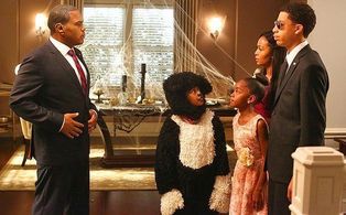 Anthony Anderson, Yara Shahidi, Marcus Scribner, Miles Brown, and Marsai Martin in Black-ish (2014)