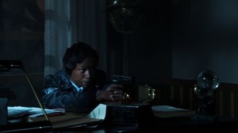 Still of Ashlei Sharpe Chestnut in Gotham (2015)