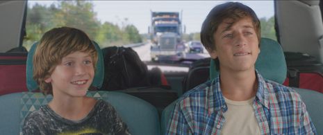 Skyler Gisondo and Steele Stebbins in Vacation (2015)
