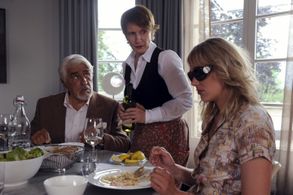 Mario Adorf, Dagmar Manzel, and Alwara Höfels in Krokodil (2013)