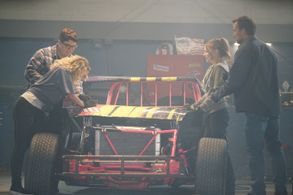 Sean Patrick Flanery, Amanda Detmer, Grace Van Dien, and Matthew Joel Kranyak in Lady Driver (2020)