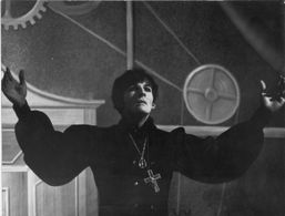 Photo from Pitti Palace, Florence Production of Father Uxbridge Wants to Marry