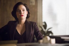 Caroline Dhavernas in Hannibal (2013)