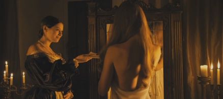 Nora Arnezeder and Florence Coste in Angélique (2013)