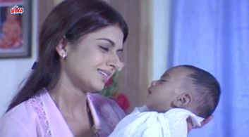 Bhagyashree Patwardhan in Janani (2006)