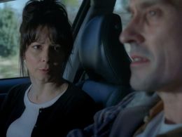 K.K. Dodds and Robert Knepper in Prison Break (2005)