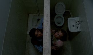 Marco Leonardi and Agnese Nano in Cinema Paradiso (1988)