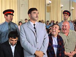 Vladimir Etush, Frunzik Mkrtchyan, Evgeniy Morgunov, and Yuriy Nikulin in Kidnapping, Caucasian Style (1967)