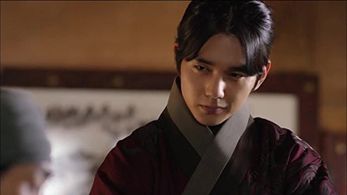 Yoo Seung-ho in The Emperor: Owner of the Mask (2017)