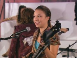 Allie DiMeco in The Naked Brothers Band (2007)