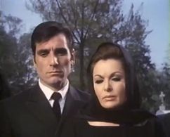 Alma Delia Fuentes and Aldo Monti in Panic (1972)