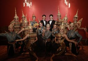 Mile Phakphum Romsaithong and Apo Nattawin Wattanagitiphat in Man Suang (2023)