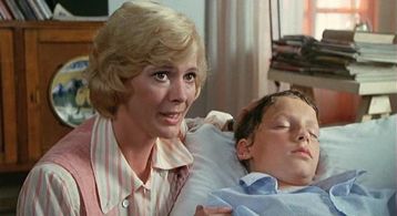 Mimsy Farmer and Ross Hill in The World of Don Camillo (1984)