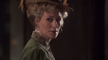 Janet Porter in Murdoch Mysteries (2008)