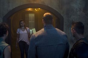 Robert Sheehan, Tom Hopper, David Castañeda, and Emmy Raver-Lampman in The Umbrella Academy (2019)