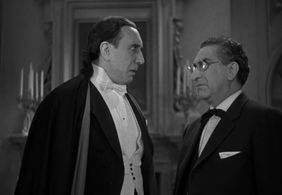 Eduardo Arozamena and Carlos Villarías in Drácula (1931)
