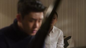 Kim Hee-ae and Yoo Ah-in in Secret Love Affair (2014)