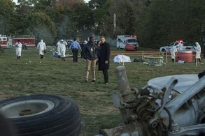 Diego Klattenhoff and Royce Johnson in The Blacklist (2013)