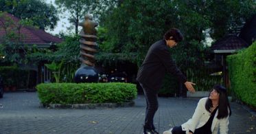 Hero Angeles and Ritz Azul in Dear God (2022)