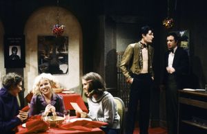 Denny Dillon, Gail Matthius, Ann Risley, Charles Rocket, and Ray Sharkey in Saturday Night Live (1975)