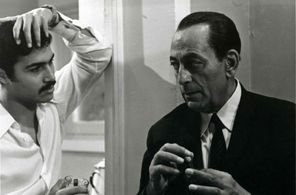 Mahmoud Al Meleji and Saifuddin Shawkat in The Choice (1971)