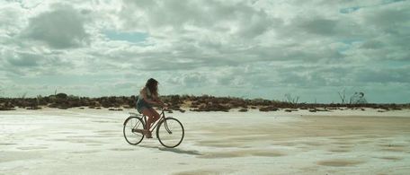 Still of Isabel Macmaster in First Contact