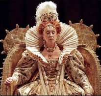 Josephine Barstow in Gloriana (2000)