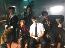 DC'S Legends of Tomorrow: Dancing Queen. The Smell and Ray.